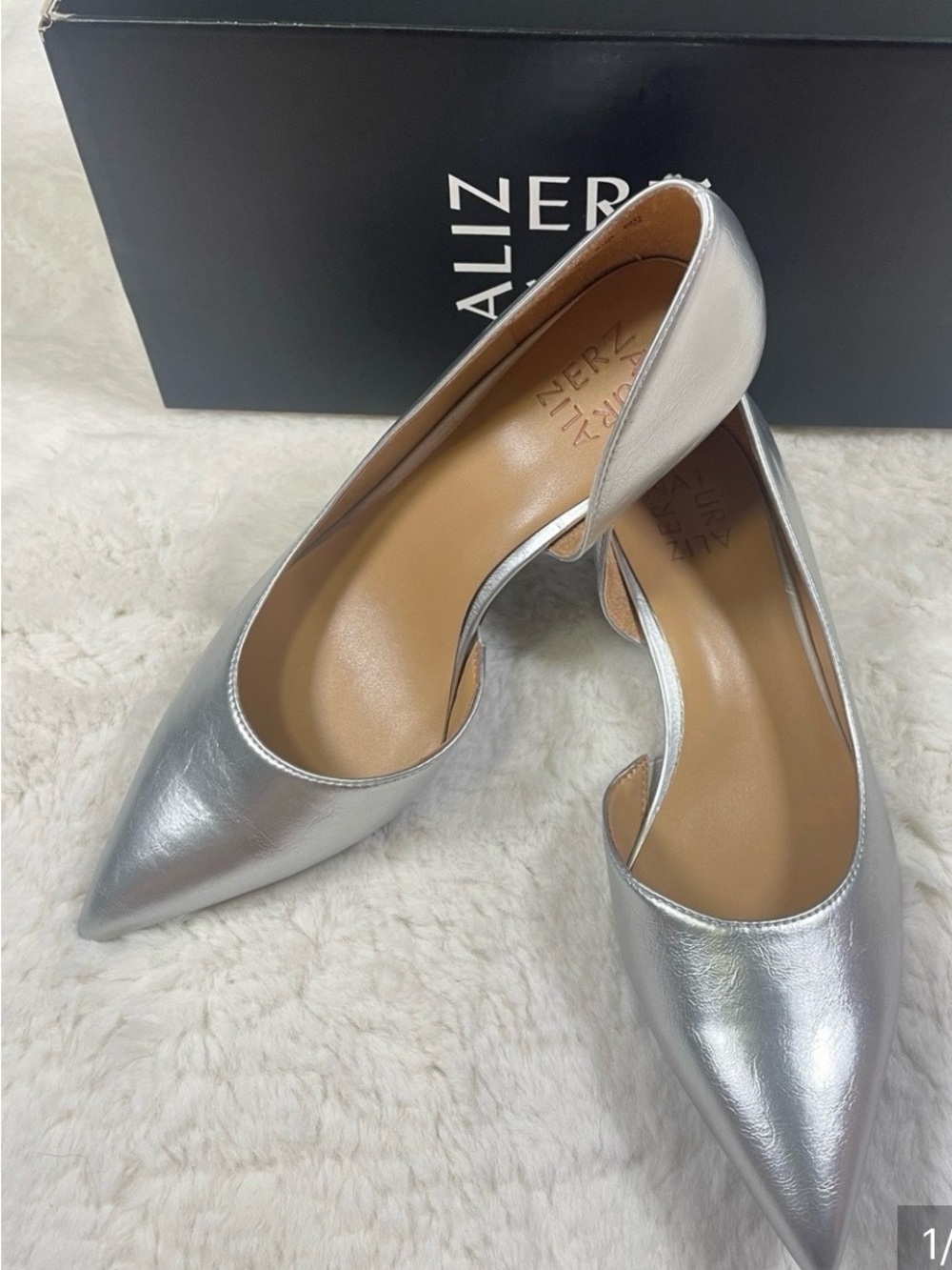Naturalizer Metallic Silver Pointed-Toe Heels